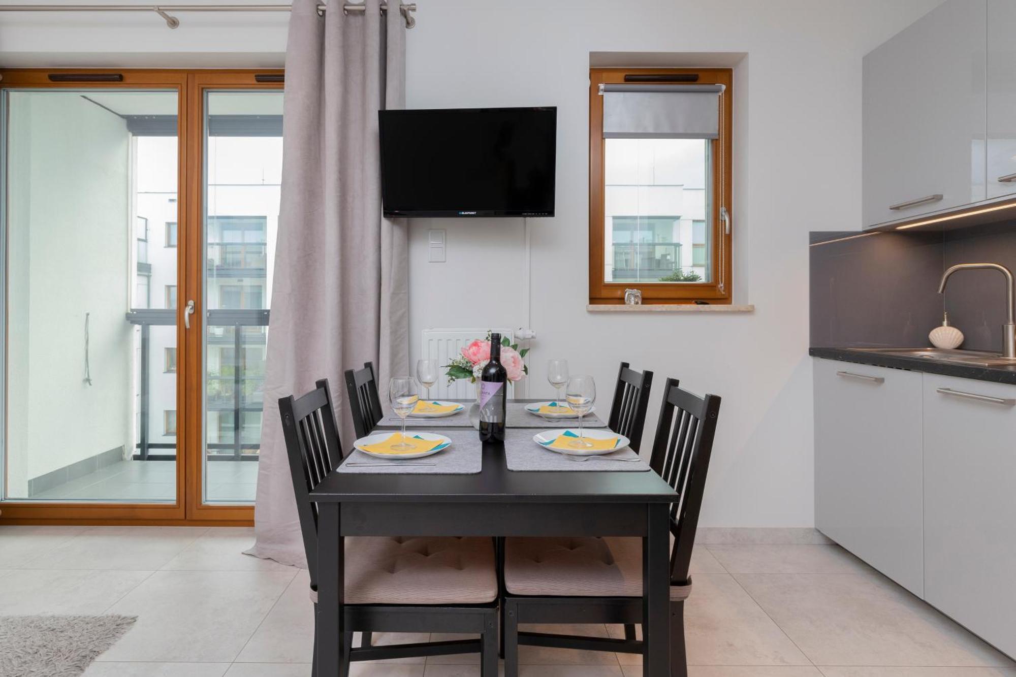 Apartament Z Widokiem Na Morze Obok Parku Millenium W Gdansku By Noclegi Renters Zewnętrze zdjęcie