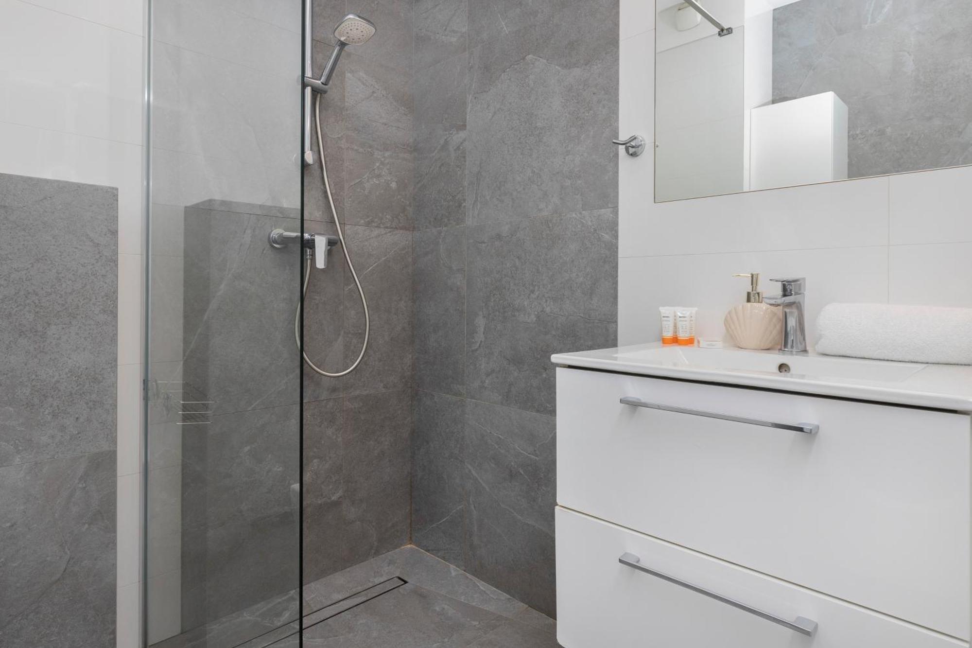 Apartament Z Widokiem Na Morze Obok Parku Millenium W Gdansku By Noclegi Renters Zewnętrze zdjęcie